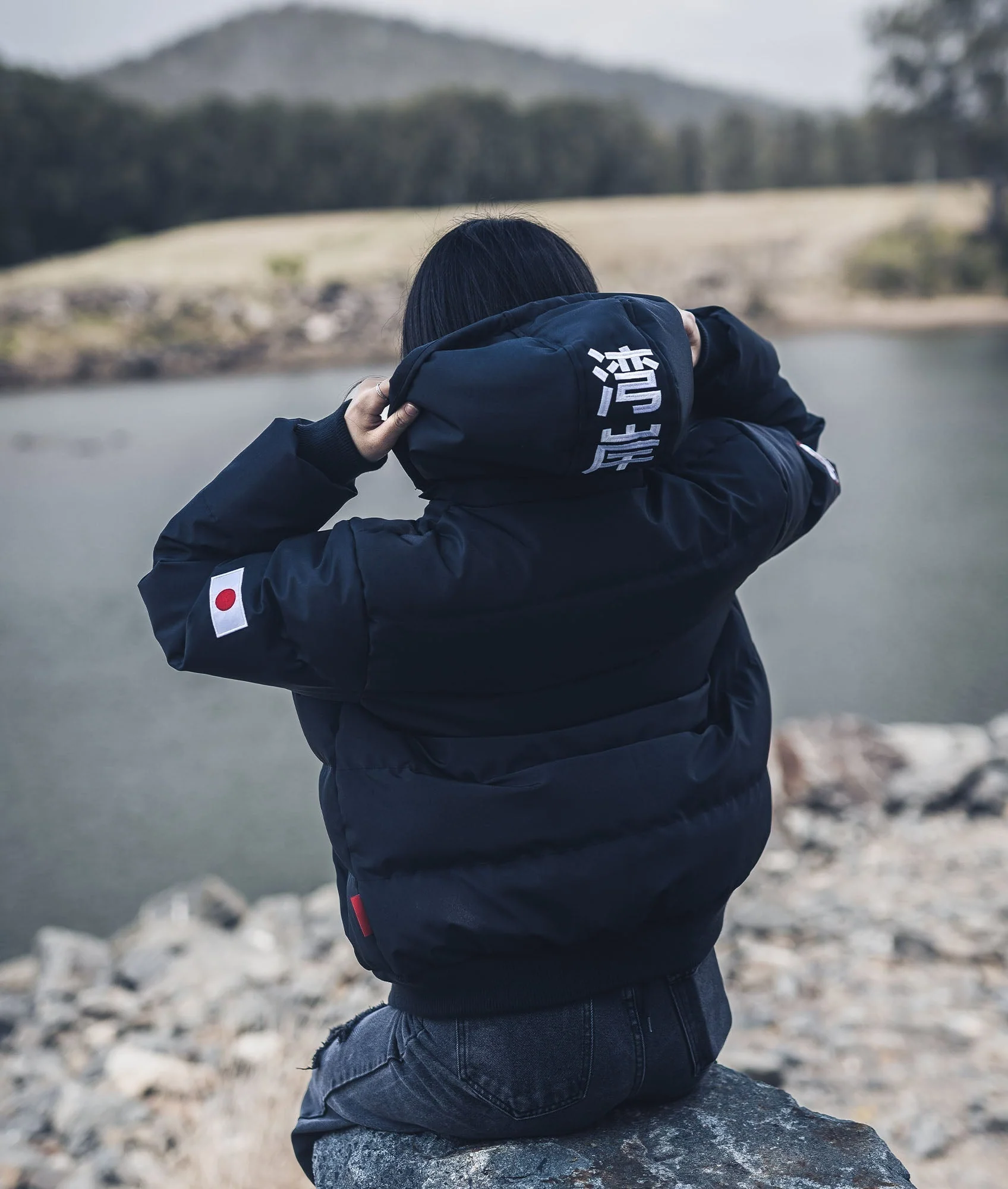 Womens Underground C1 Loop Puffer Jacket - Image 5